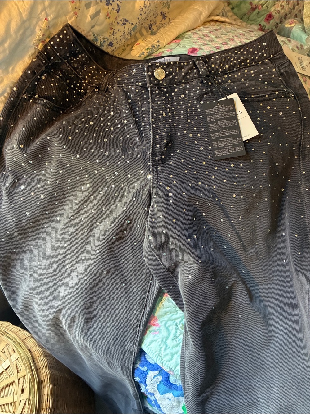 NWT Forever 21 Studded Black Women’s Jeans Sz 29